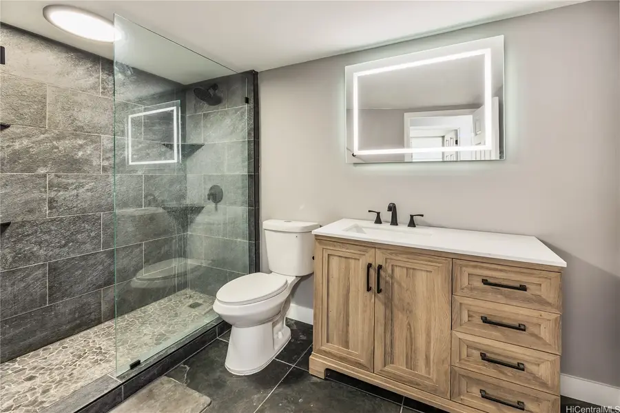 222 Liliuokalani Avenue #302, Honolulu, HI 96815 - Image #3