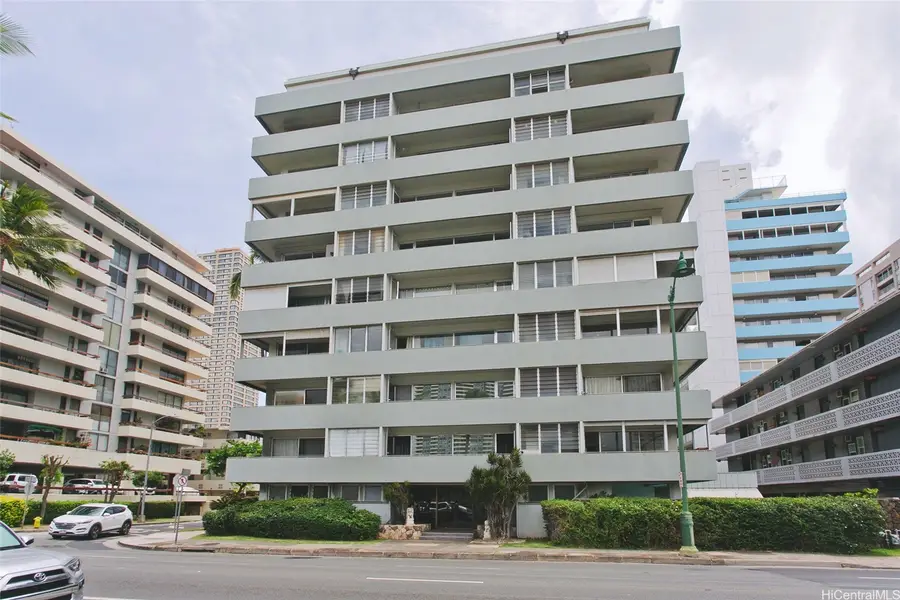2015 Ala Wai Boulevard #8A, Honolulu, HI 96815 - Image #2