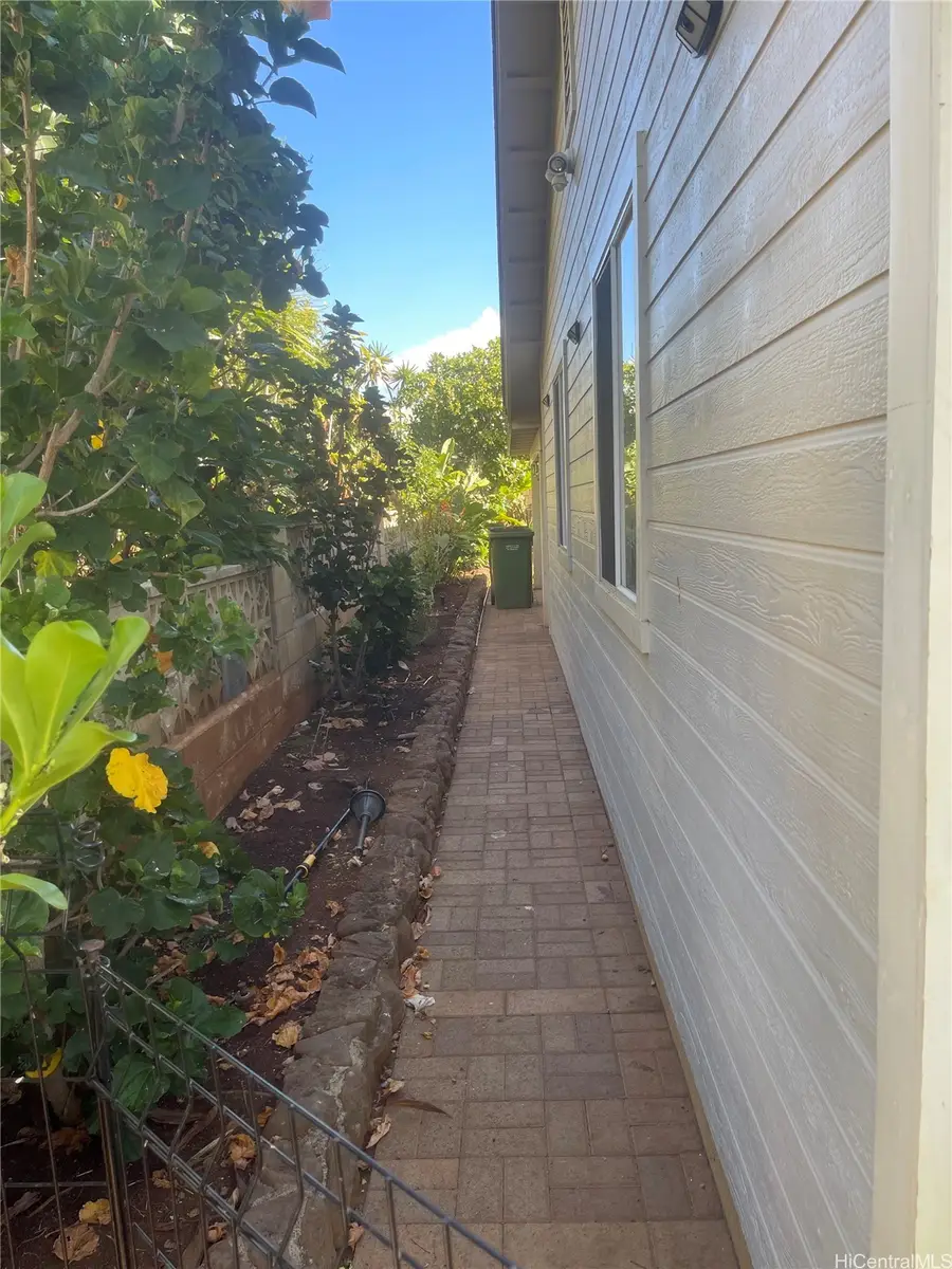 87-344 Kulahanai Street, Waianae, HI 96792 - Image #3
