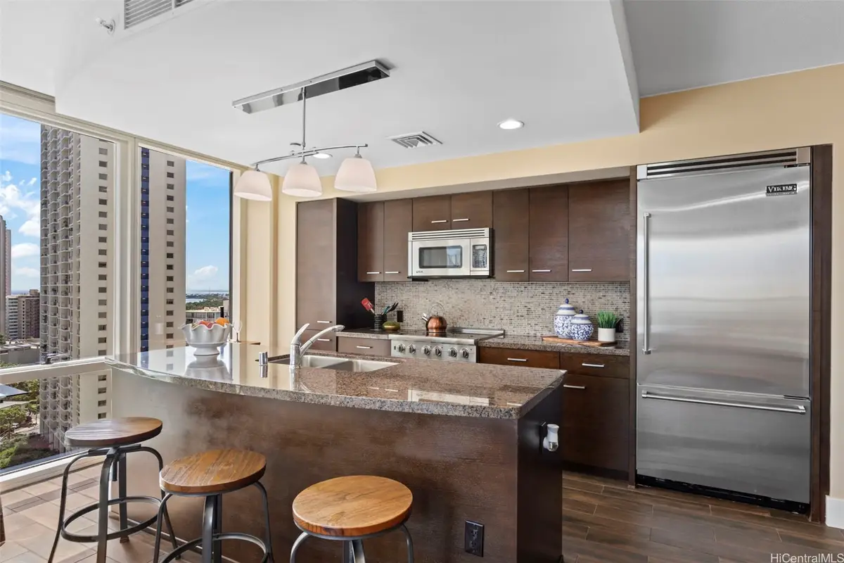 1837 Kalakaua Avenue #1901, Honolulu, HI 96815 - Image #1