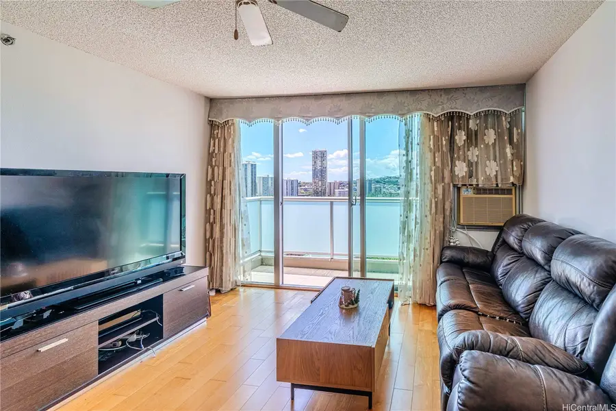 3009 Ala Makahala Place #1505, Honolulu, HI 96818 - Image #3