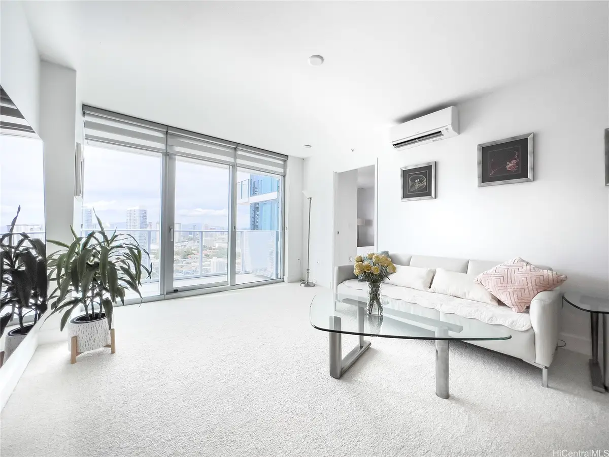 629 Keeaumoku Street #3010, Honolulu, HI 96814 - Image #1