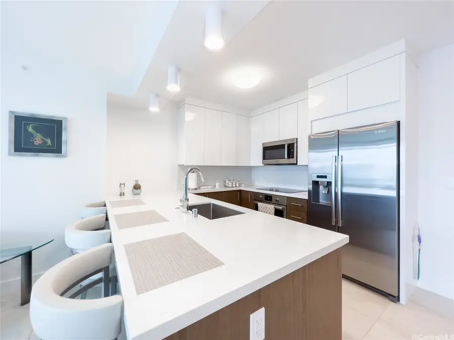 629 Keeaumoku Street #3010, Honolulu, HI 96814 - Image #3