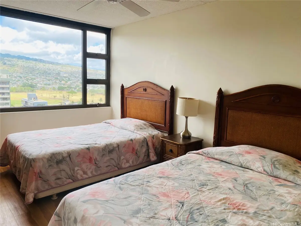 201 Ohua Avenue #1703-T2, Honolulu, HI 96815 - Image #1