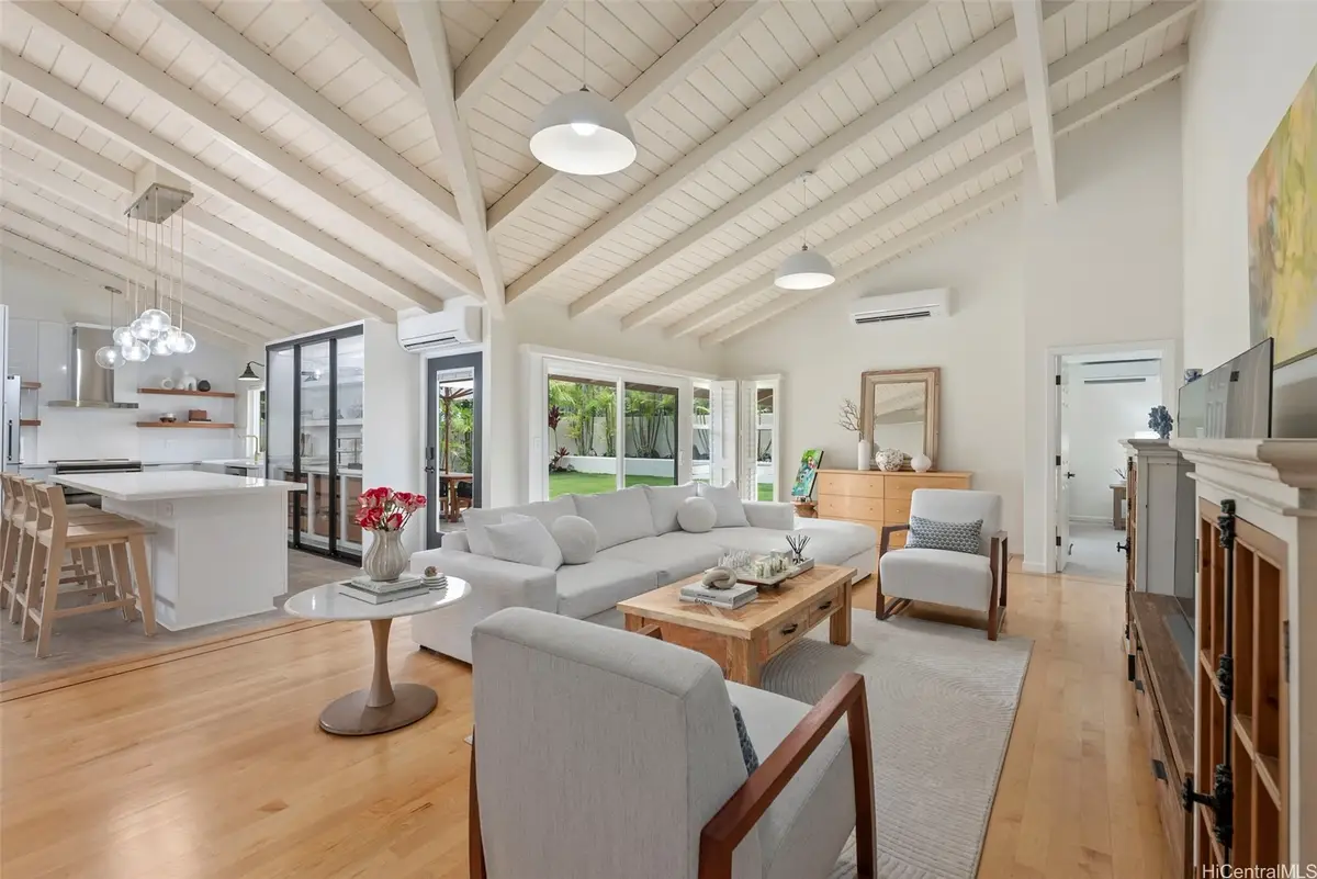 1016 Laukupu Way, Honolulu, HI 96825 - Image #1