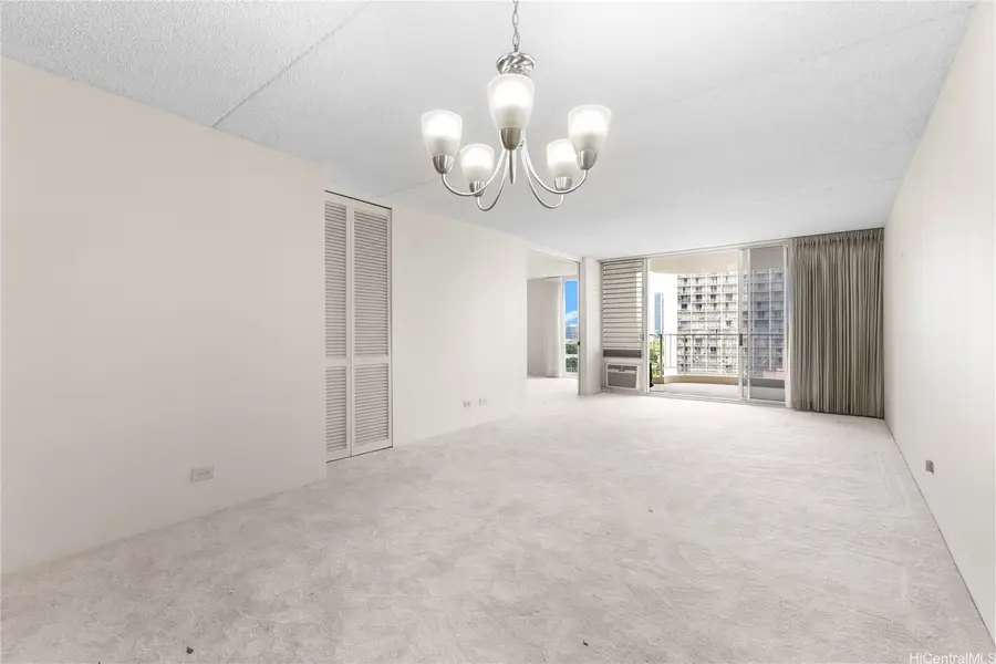 469 Ena Road #1305, Honolulu, HI 96815 - Image #3