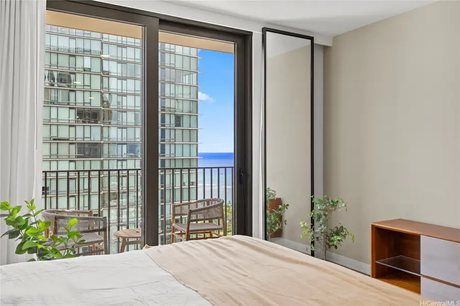 987 Queen Street #3310, Honolulu, HI 96814 - Image #3