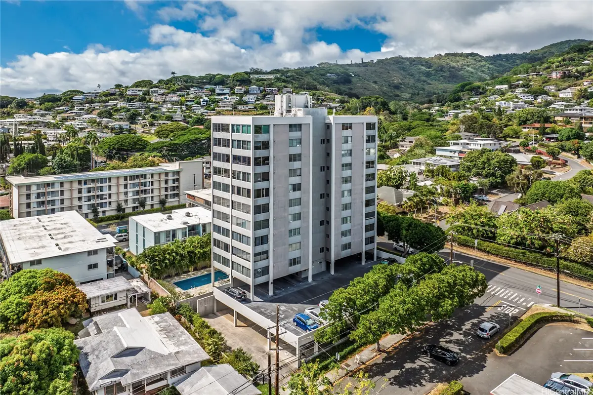 1545 Nehoa Street #302, Honolulu, HI 96822 - Image #1