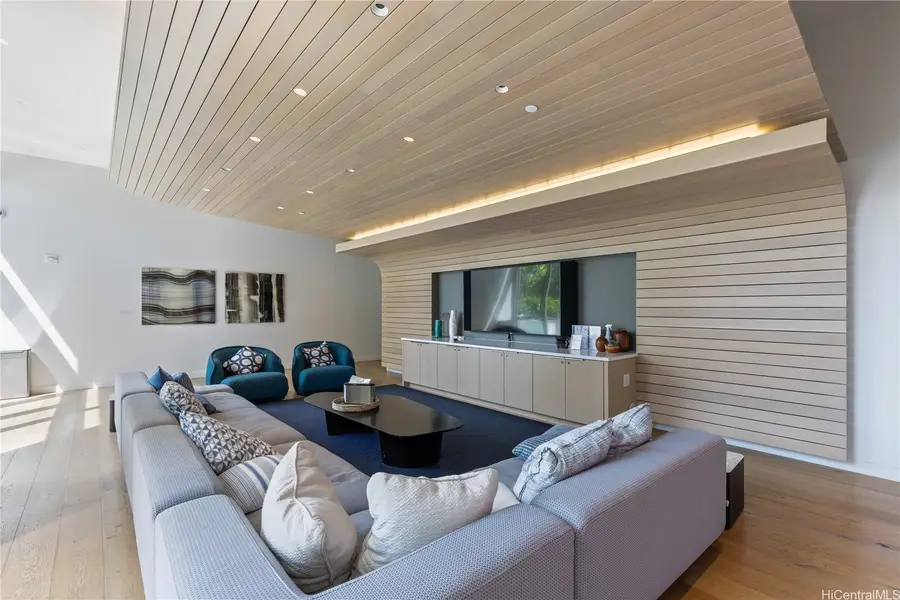 1001 Queen Streets #1302, Honolulu, HI 96814 - Image #2