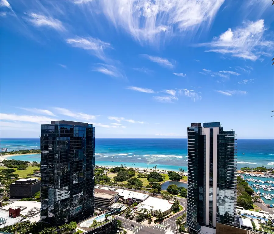 1001 Queen Street #3706, Honolulu, HI 96814 - Image #2