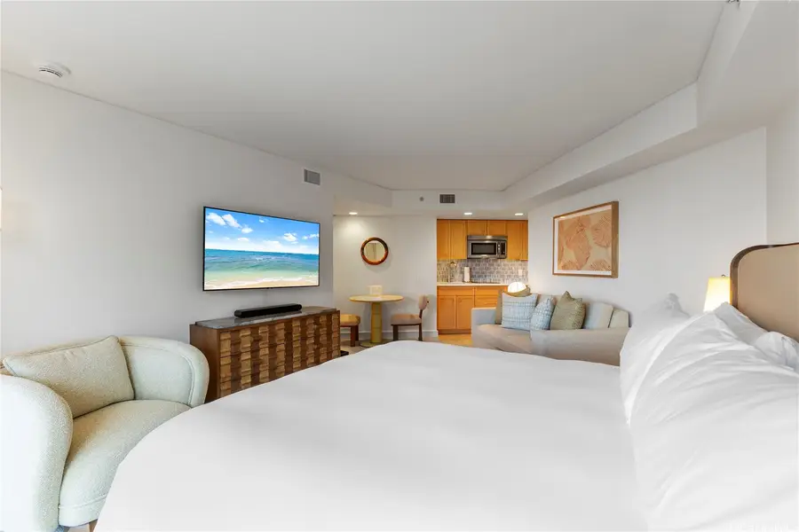 223 Saratoga Road #1514, Honolulu, HI 96815 - Image #2