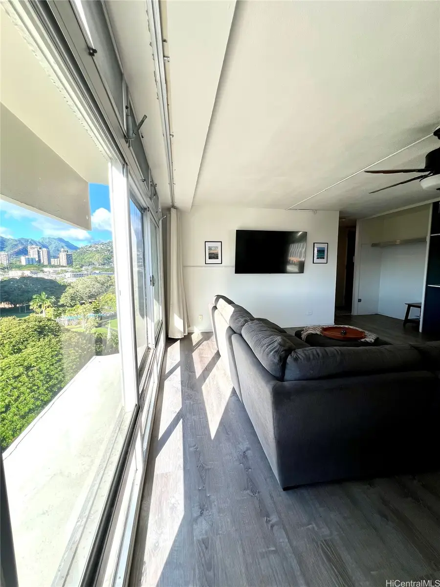 1511 Nuuanu Avenue #1038, Honolulu, HI 96817 - Image #3