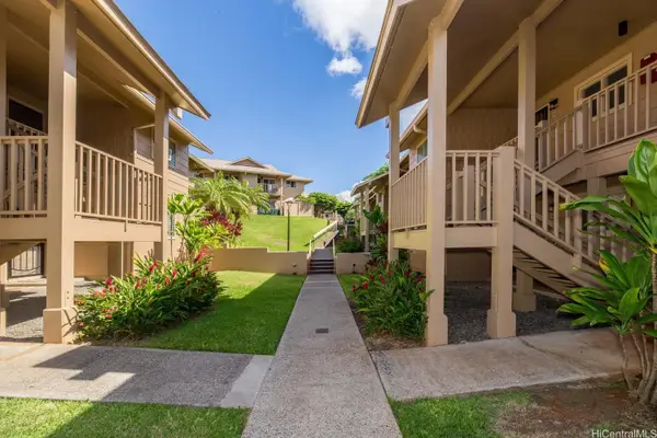 98-1375 Koaheahe Place #11101, Pearl City, HI 96782