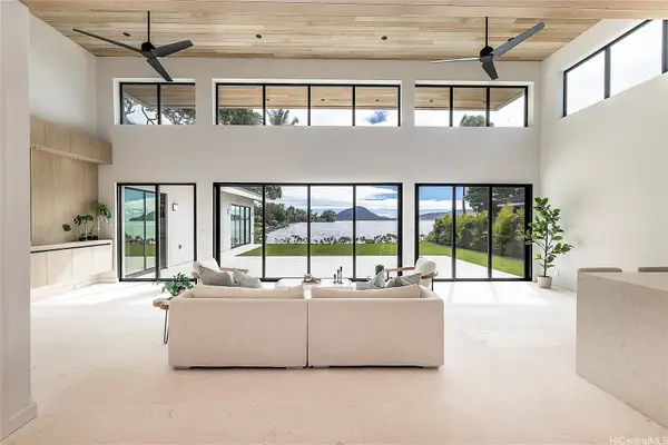 344 Wailupe Circle, Honolulu, HI 96821