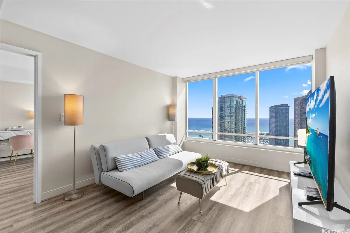 1009 Kapiolani Boulevard #4008, Honolulu, HI 96814 - Image #1