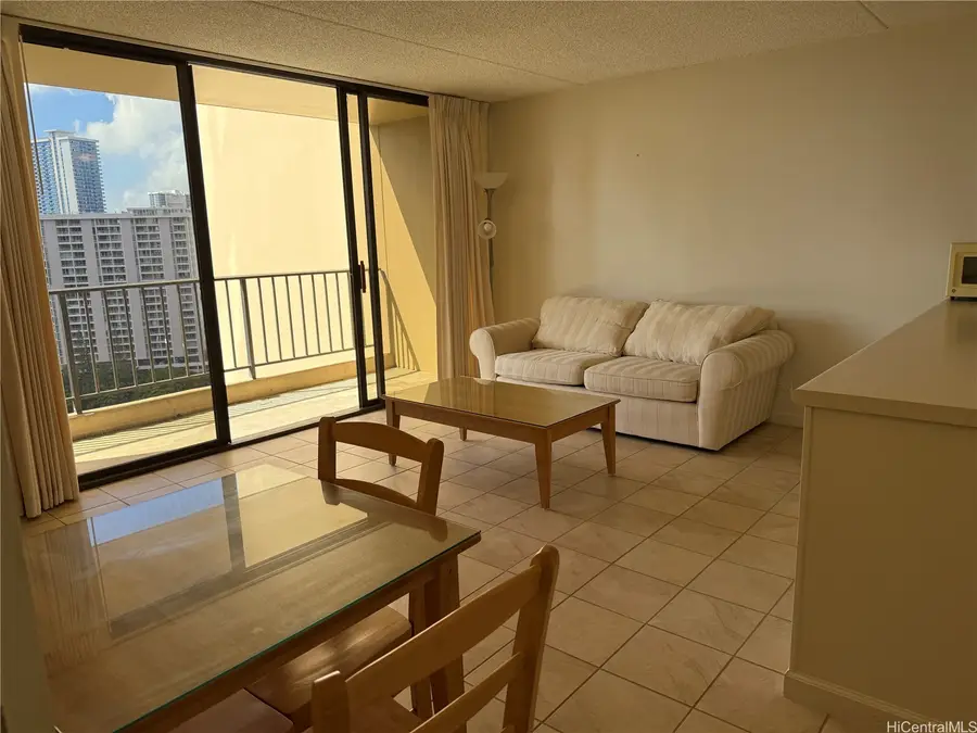 411 Hobron Lane #2108, Honolulu, HI 96815 - Image #2