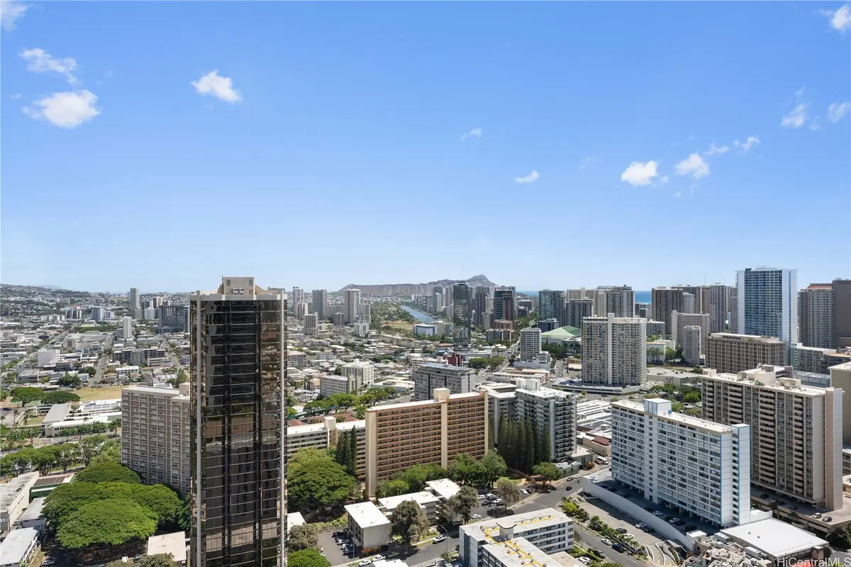 1515 Liona Street #3807, Honolulu, HI 96814 - Image #1
