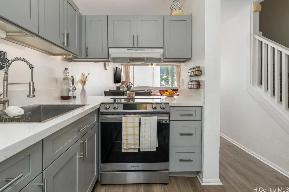 46-232 Kahuhipa Street #D202, Kaneohe, HI 96744 - Image #1