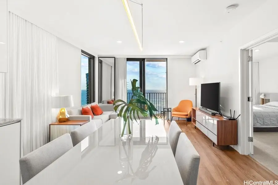 987 Queen Street #3602, Honolulu, HI 96814 - Image #3