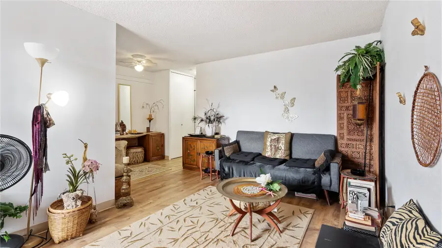 1670 Kalakaua Avenue #902, Honolulu, HI 96826 - Image #2