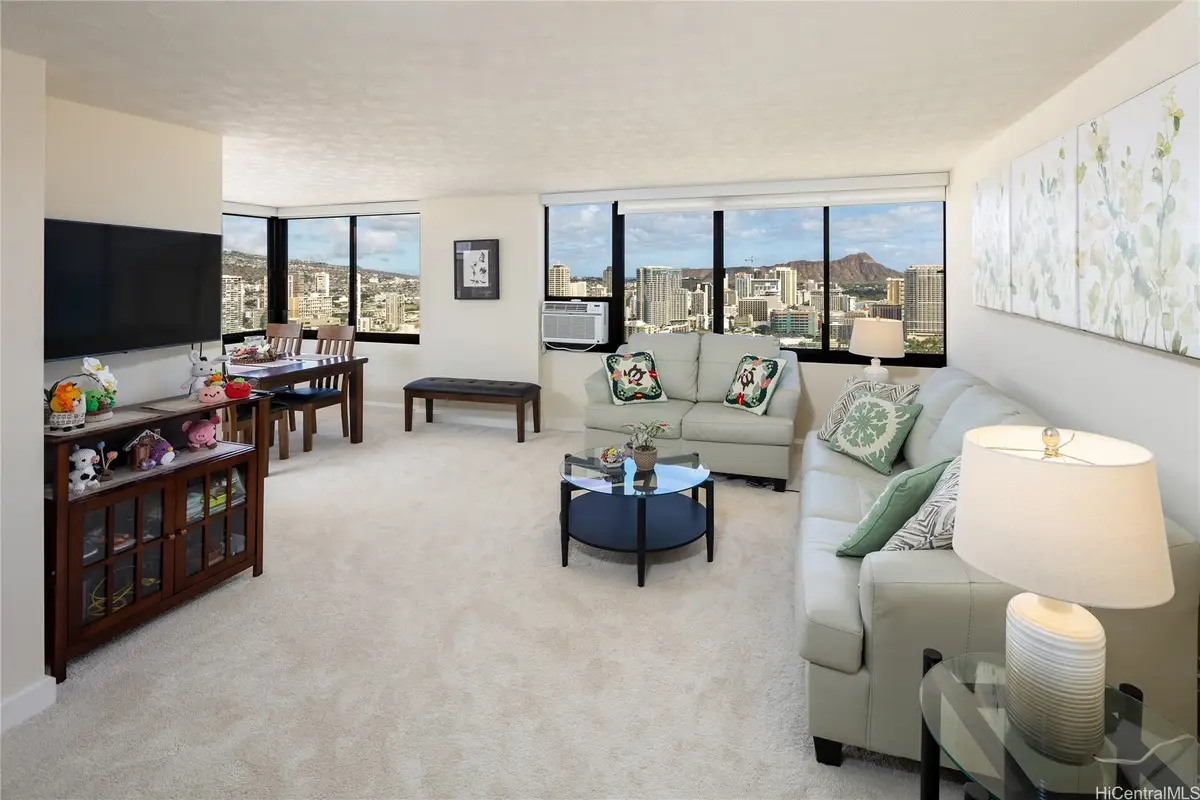 343 Hobron Lane #4202, Honolulu, HI 96815 - Image #1