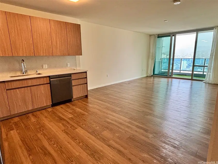 1391 Kapiolani Boulevard #3904, Honolulu, HI 96814 - Image #3