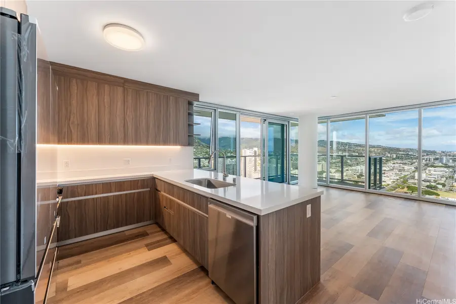 1515 Liona Street #3819, Honolulu, HI 96814 - Image #2