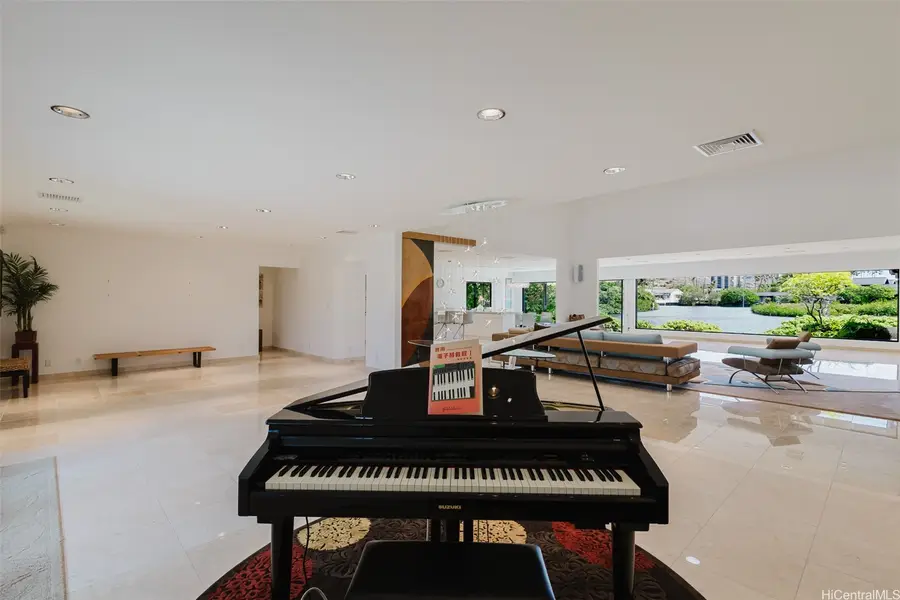 5949 Kalanianaole Highway #A, Honolulu, HI 96821 - Image #3