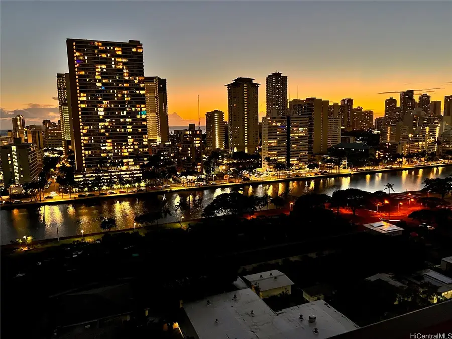 2444 Hihiwai Street #1805, Honolulu, HI 96826 - Image #2