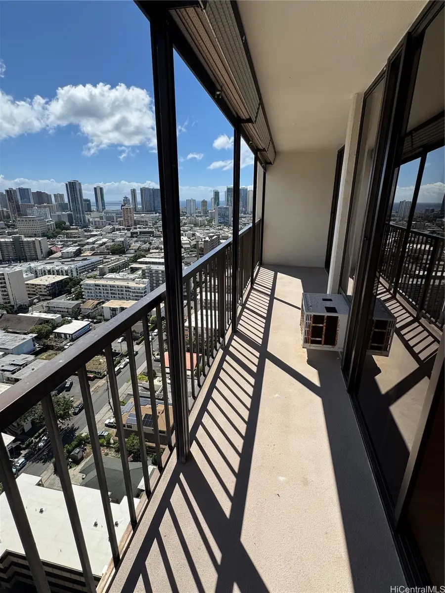 1201 Wilder Avenue #2601, Honolulu, HI 96822 - Image #3