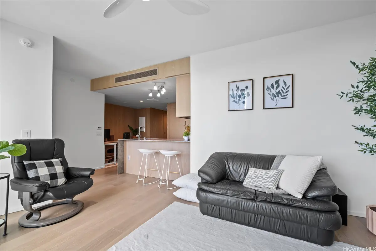 1000 Auahi Street #906, Honolulu, HI 96814 - Image #1