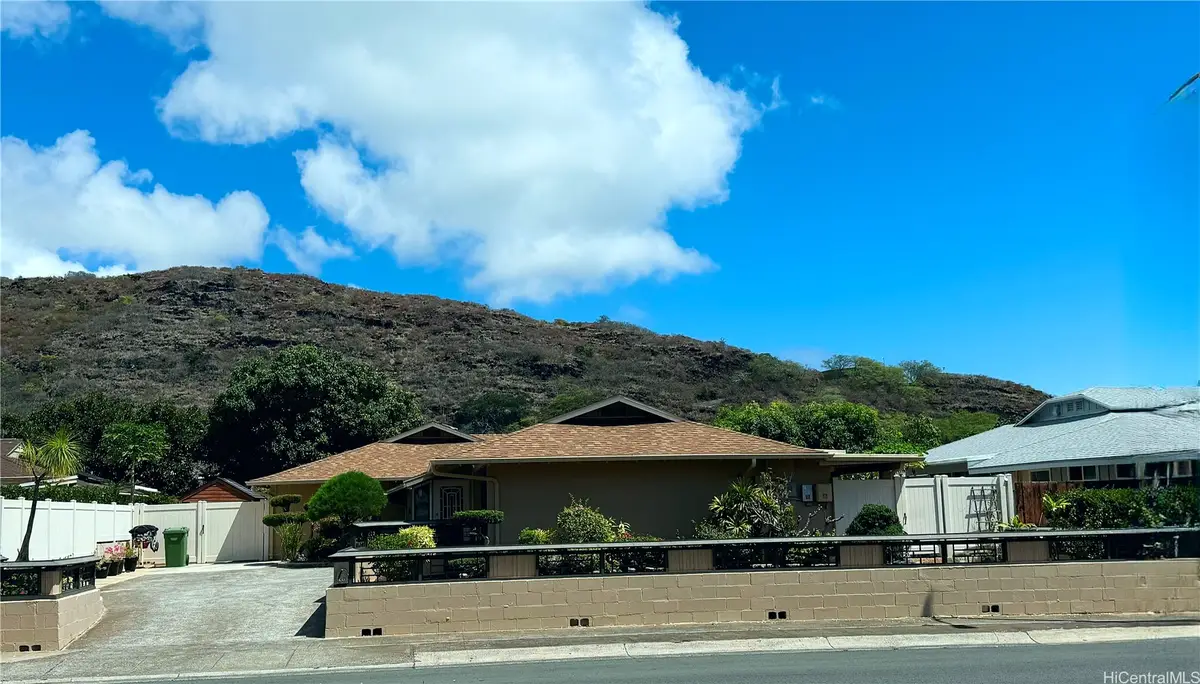 520 Halemaumau Street, Honolulu, HI 96821 - Image #1