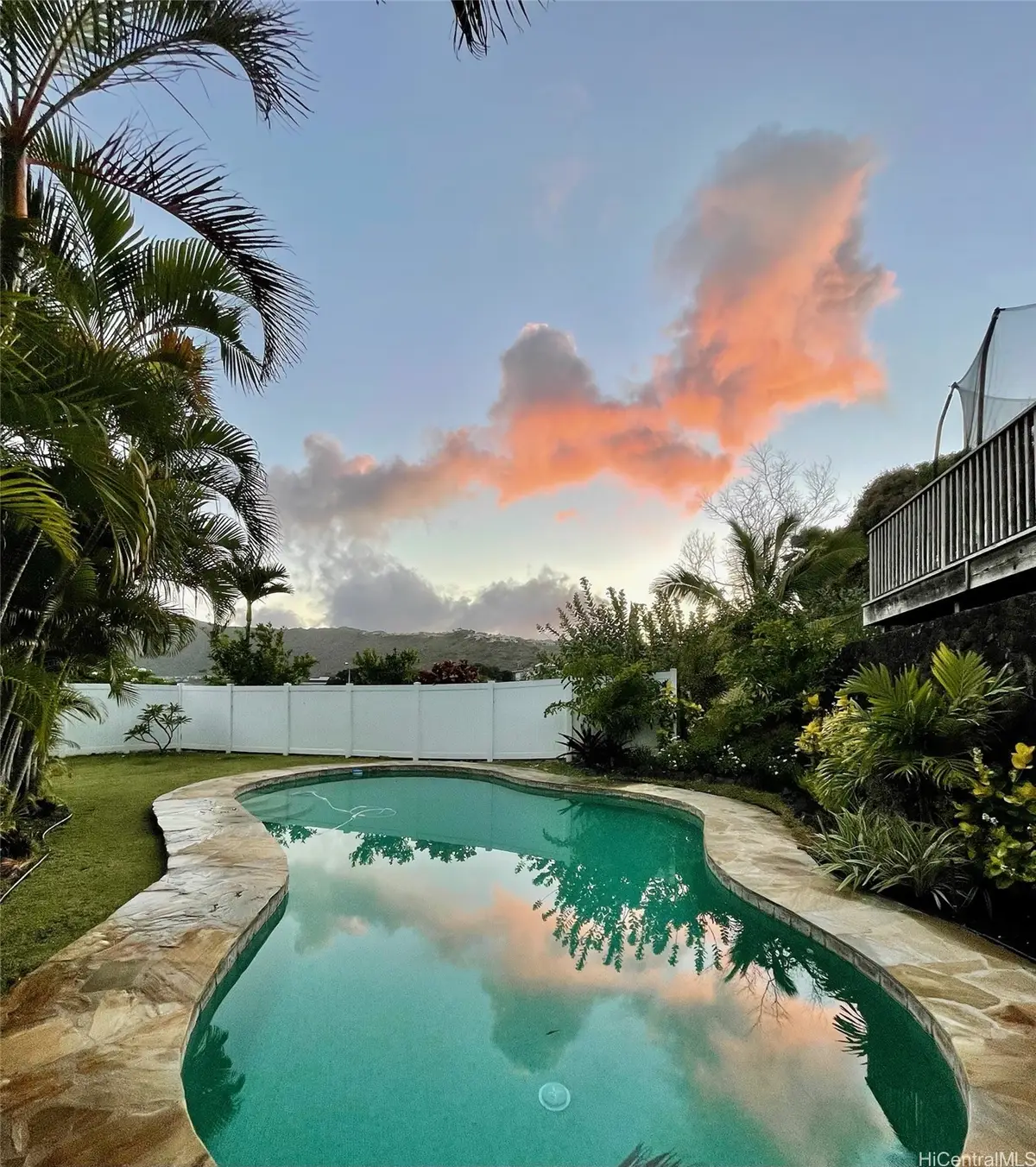 827 Kalalea Street, Honolulu, HI 96825 - Image #1