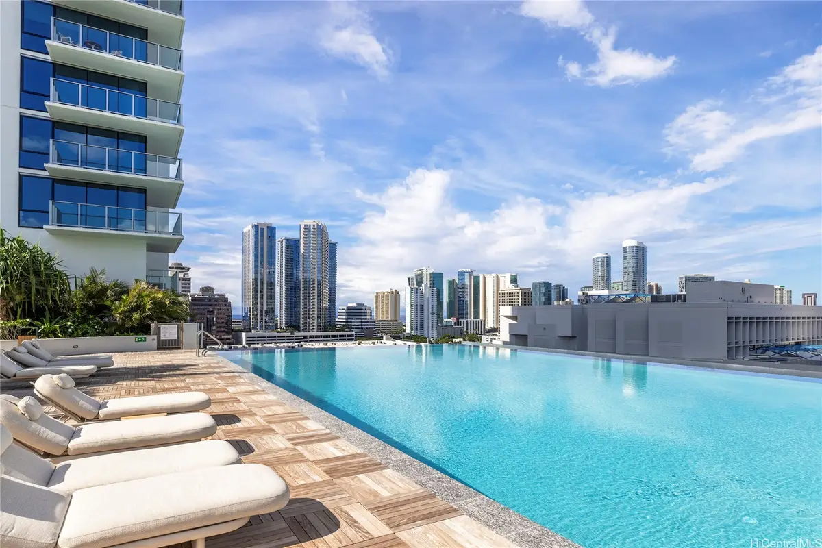 1500 Rycroft Street #2402R, Honolulu, HI 96814 - Image #1