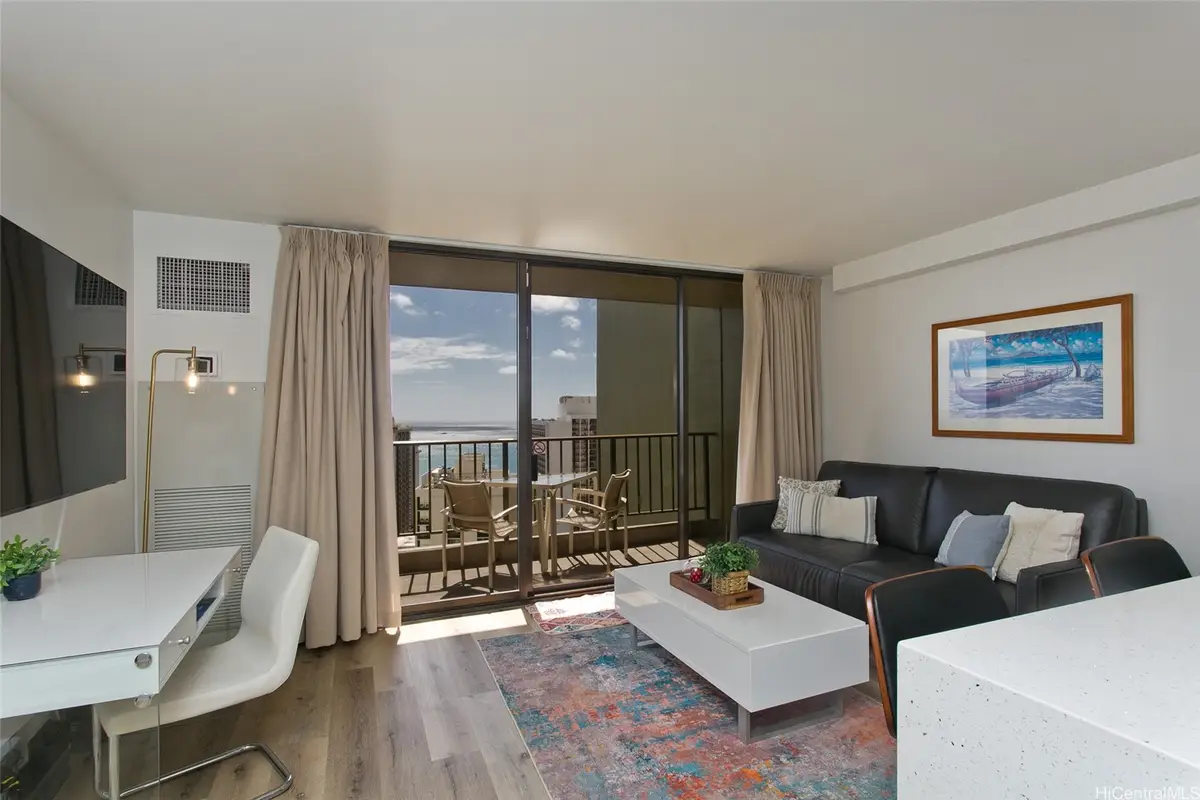 229 Paoakalani Avenue #2808(NUC), Honolulu, HI 96815 - Image #1