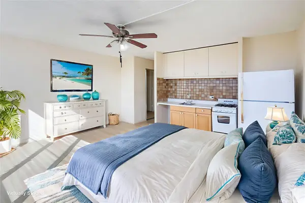 1550 Wilder Avenue #A913, Honolulu, HI 96822