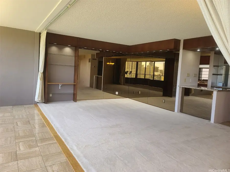 1910 Ala Moana Boulevard #18C, Honolulu, HI 96815 - Image #2