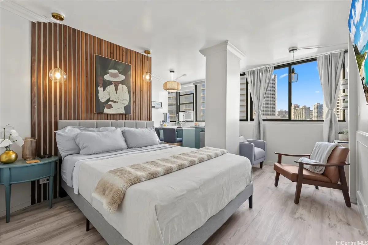 134 Kapahulu Avenue #906, Honolulu, HI 96815 - Image #1