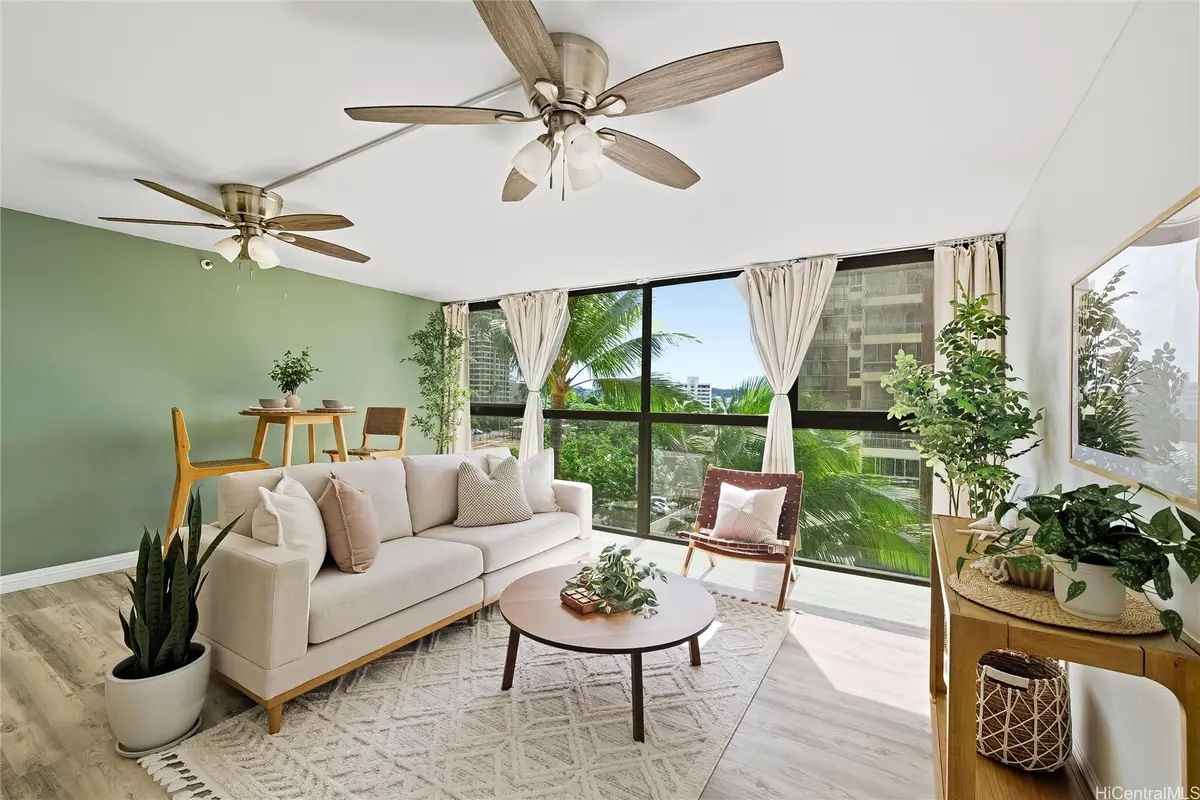 2724 Kahoaloha Lane #803, Honolulu, HI 96826 - Image #1