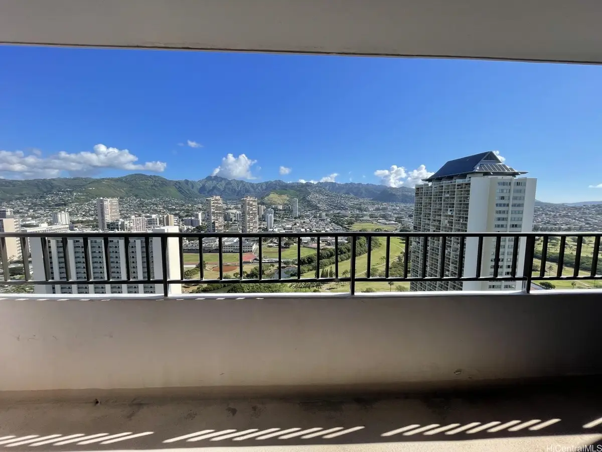 2240 Kuhio Avenue #3202, Honolulu, HI 96815 - Image #1