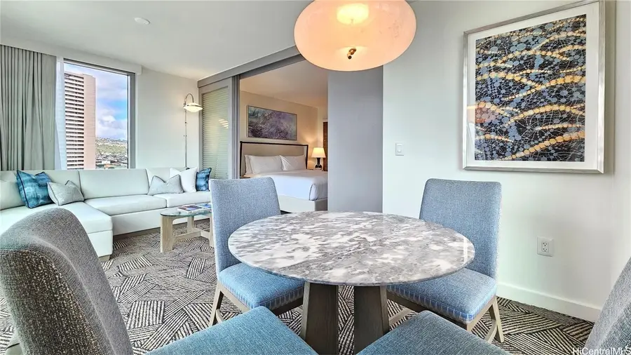 383 Kalaimoku Street #2001, Honolulu, HI 96815 - Image #2