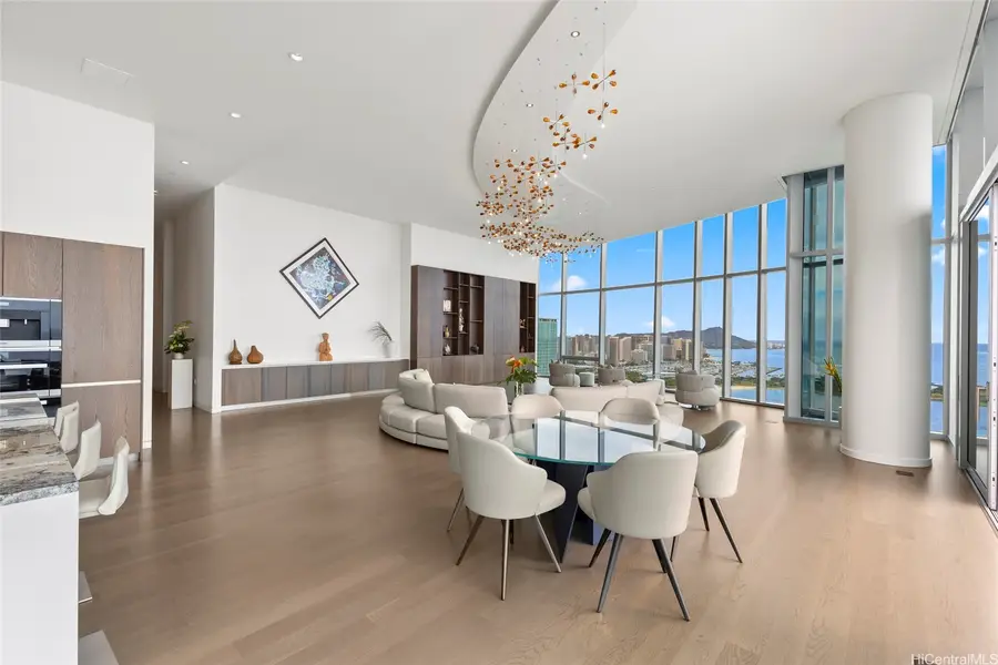 1118 Ala Moana Boulevard #3400, Honolulu, HI 96814 - Image #2