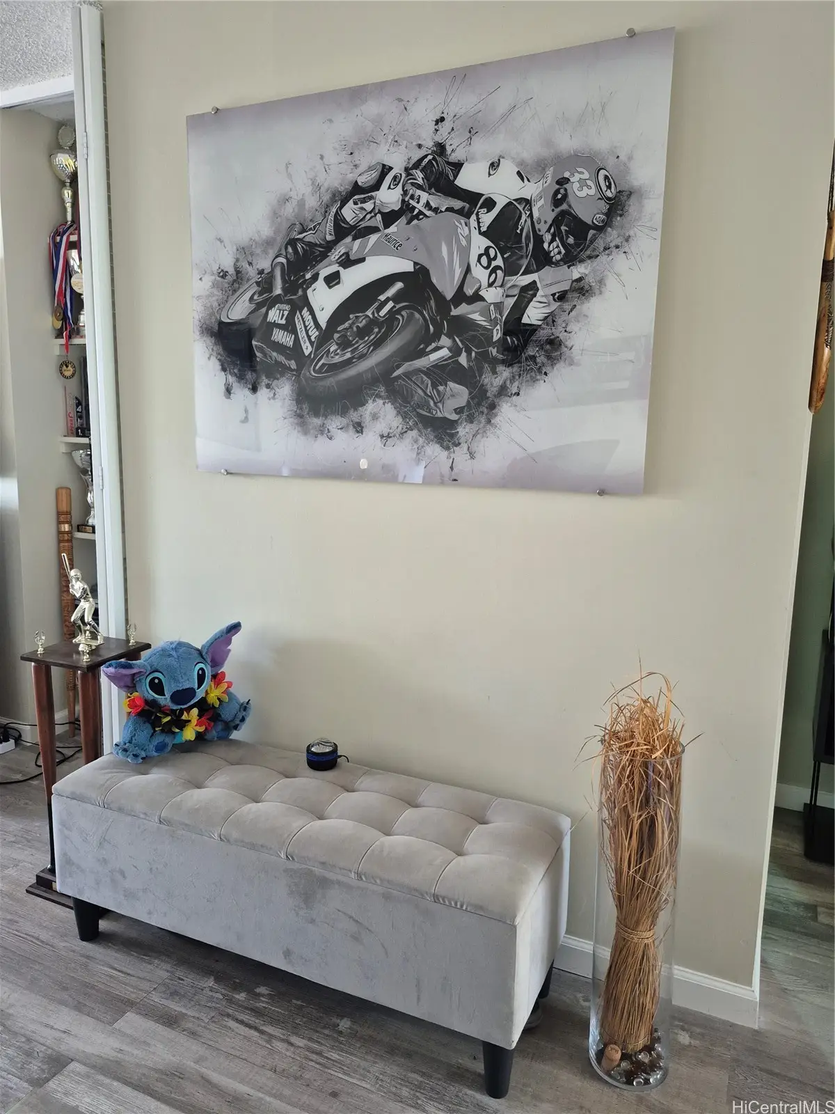 469 Ena Road #2810, Honolulu, HI 96815 - Image #1