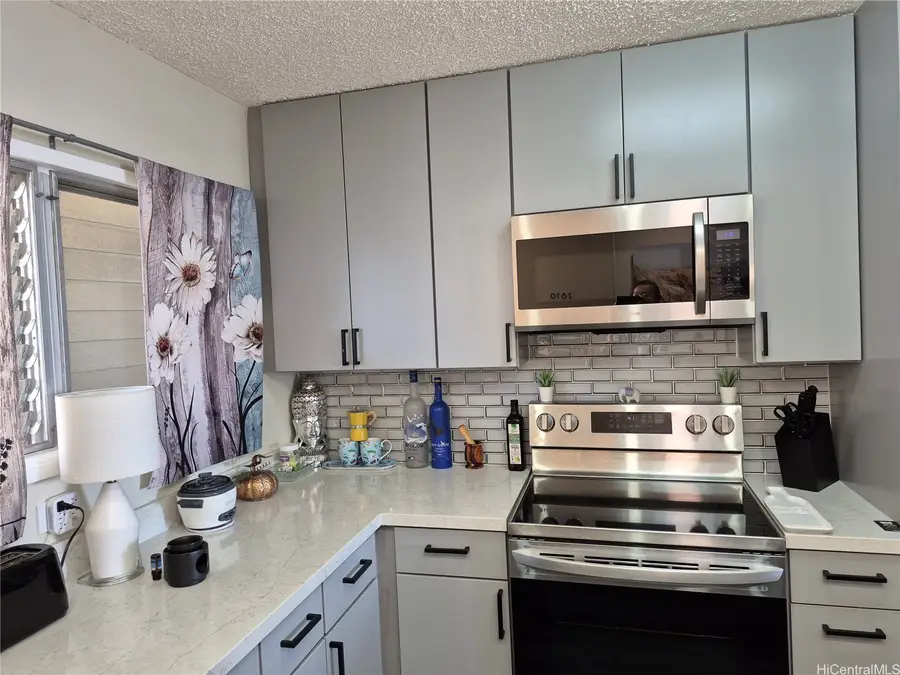 469 Ena Road #2810, Honolulu, HI 96815 - Image #3