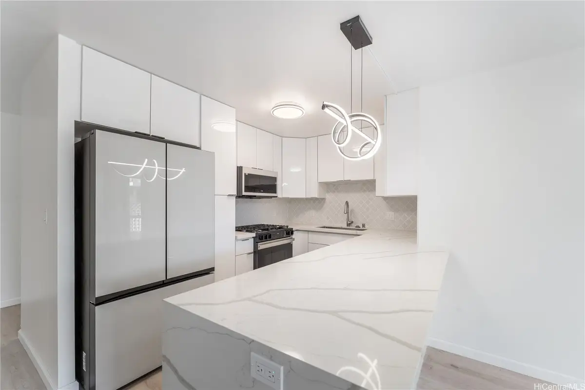 1326 Keeaumoku Street #106, Honolulu, HI 96814 - Image #1