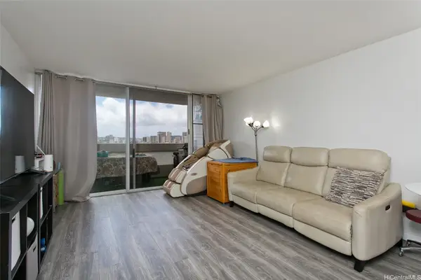 1212 Punahou Street #705, Honolulu, HI 96826