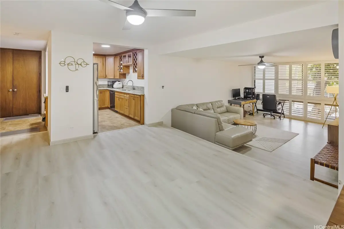 531 Hahaione Street #2/1A, Honolulu, HI 96825 - Image #1