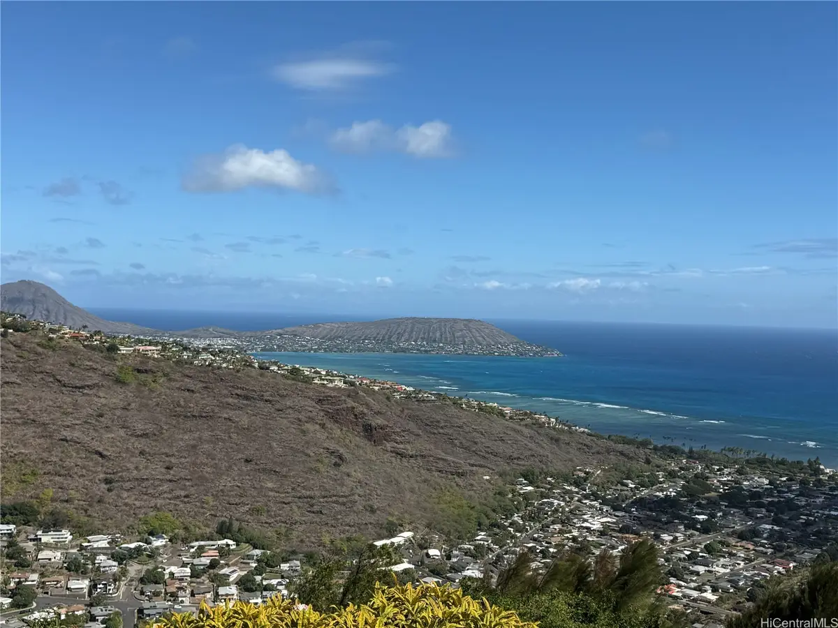 5377 Kahalakua St. Kahalakua Street, Honolulu, HI 96821 - #1