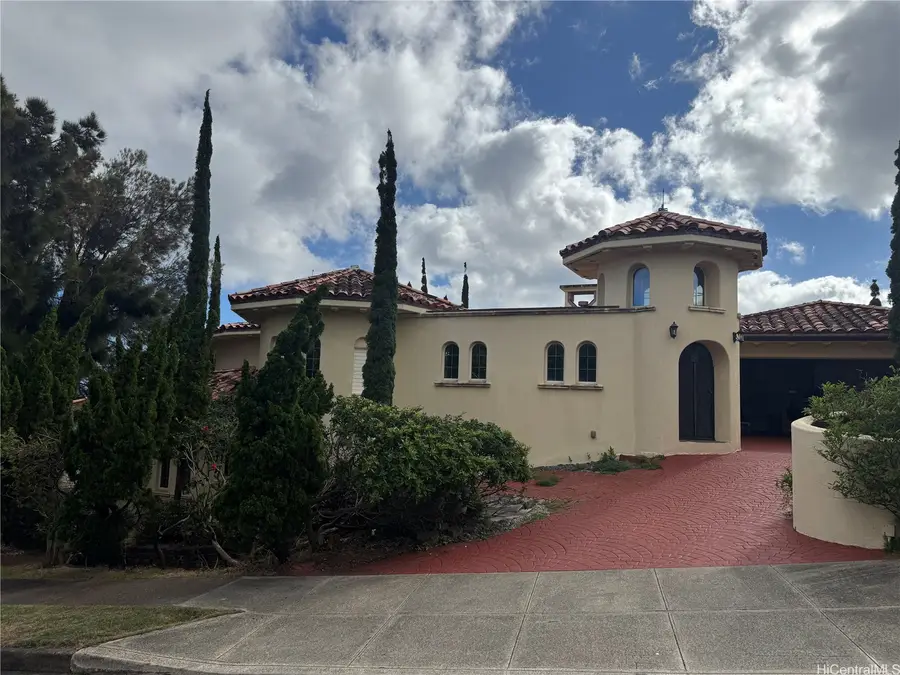 97 Moaniala Place, Honolulu, HI 96821 - Image #2