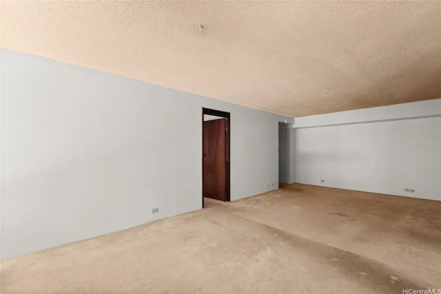 431 Nahua Street #304, Honolulu, HI 96815 - Image #3